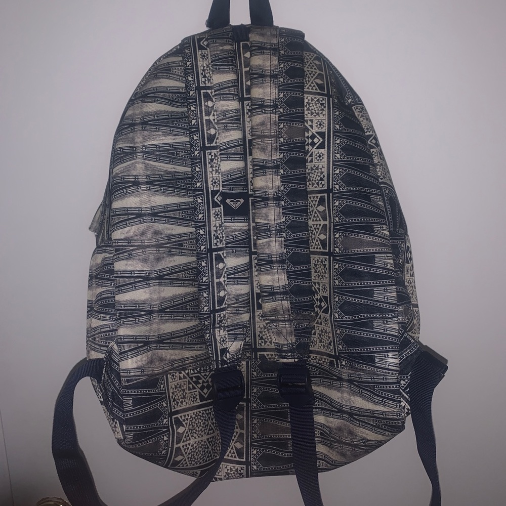 Roxy Backpack - Picture 2 of 4